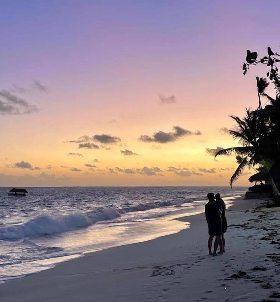 Ocean Front Caney Hotel Punta Cana Exterior photo